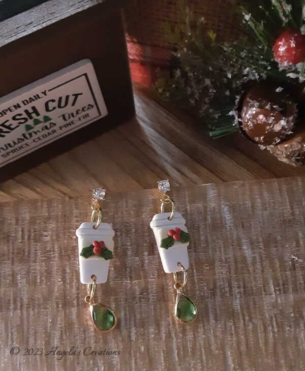 Christmas Latte To Go CZ Post Earrings - 5831