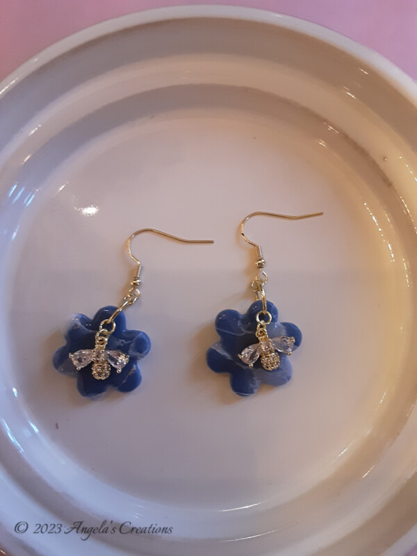 Blue Marbled Flower Dangle Earrings - 7574