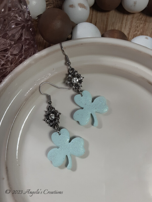 Blue Shimmering Clover Dangle Earrings - 7024