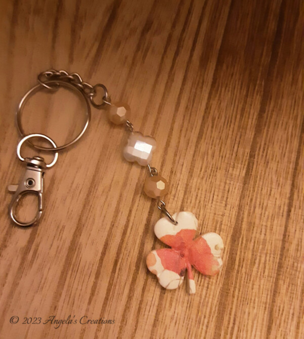 Flower Printed Clover Keychain - 7706