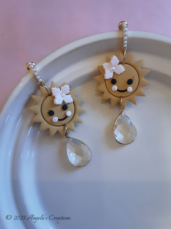 Happy Sun Dangle Earrings - 7573