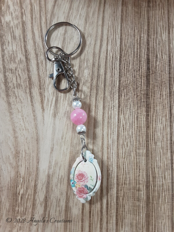 Multi Colored Flower Keychain - 7166