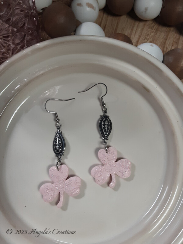 Pink Shimmering Clover Dangle Earrings - 7018